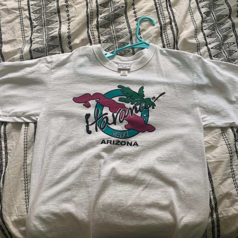 Thrifted Havana Cafe T-shirt